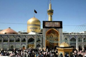 سینه‌زنی پرشور مشهدی‌ها در سوگ امام جواد(ع)