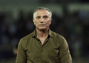 درخشان: پرسپولیس تقویت نشود به مشکل می‌خورد/ درویش شکست خورده است